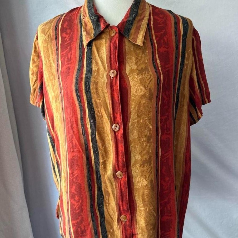 S.A Designs vintage button down shirt